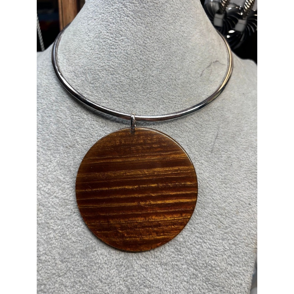 #45. Silver-tone Collar Faux Grain Disc Wire Necklace